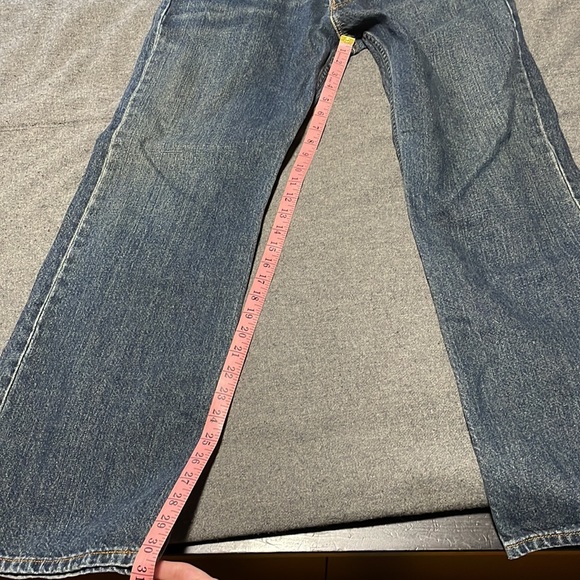 Levi jeans 32x32 - Picture 9 of 10
